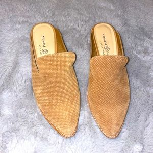 Chinese laundry Mule Sandals (Women’s shoe size 7)